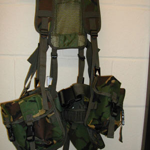 Grade 1 British Army Webbing set 95 Patt comprising of 1 Belt – 1 Yorke – 2 Ammo Pouches – 1 Utility pouch and 1 water bottle Pouch