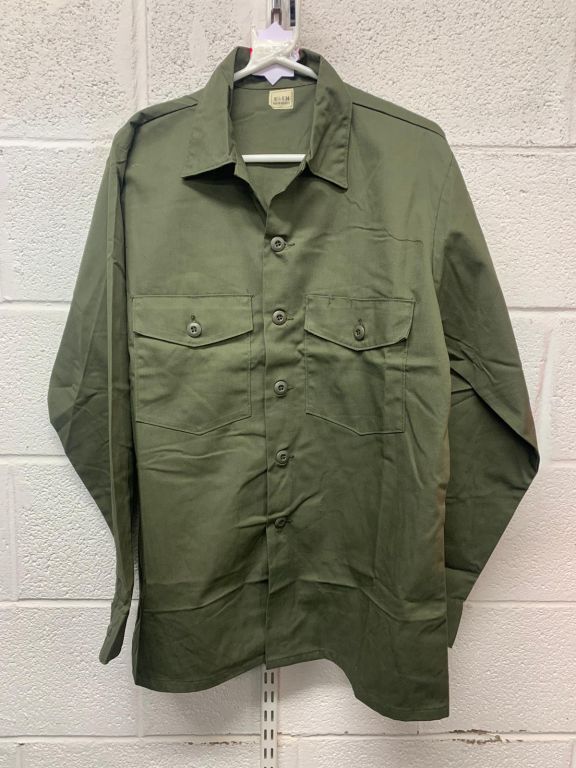 New Genuine US Army Vietnam Issue OG-507 Olive Shirt Size 16 1/2 (Large)