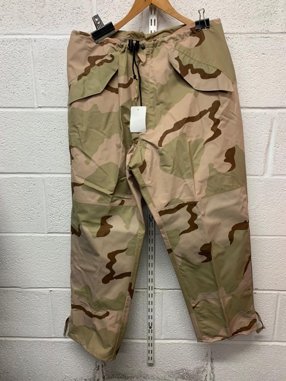 New Genuine Issue US Army Tri Colour Gortex Overtrousers (Large)